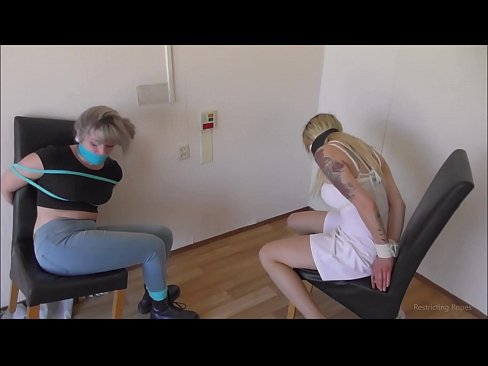 ❤️ Asılı / bağlanmış və ağzı bağlanmış / çətinlik içində olan qız ️ Porno fb bizdə ️❤