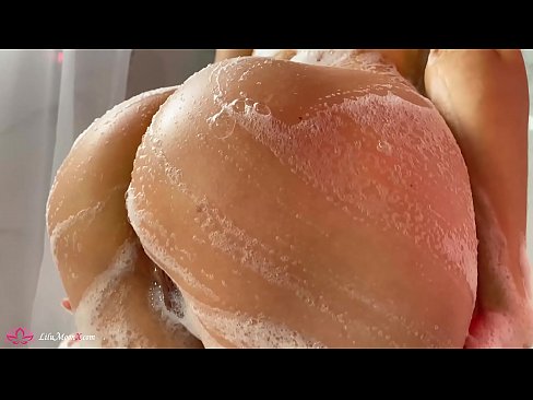 ❤️ Brunette, Duşda Güclü Orgazm Vermək üçün Vibratorla Pişiyi Mastürbasyon Etdirir ️ Porno fb bizdə ️❤